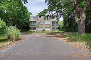 Front External- click for photo gallery